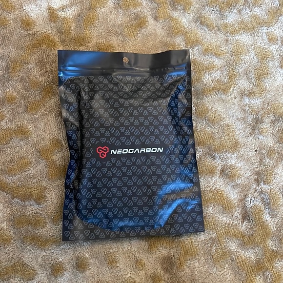 Neocarbon - Picture 2 of 4